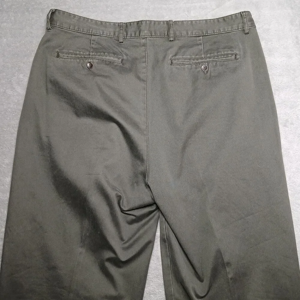 Banana Republic Mens Tag 38x32 Measures 38x30 Olive Green Pleated Chino Pants